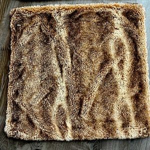 Pottery Barn 26 x 26 faux fur pillow cover